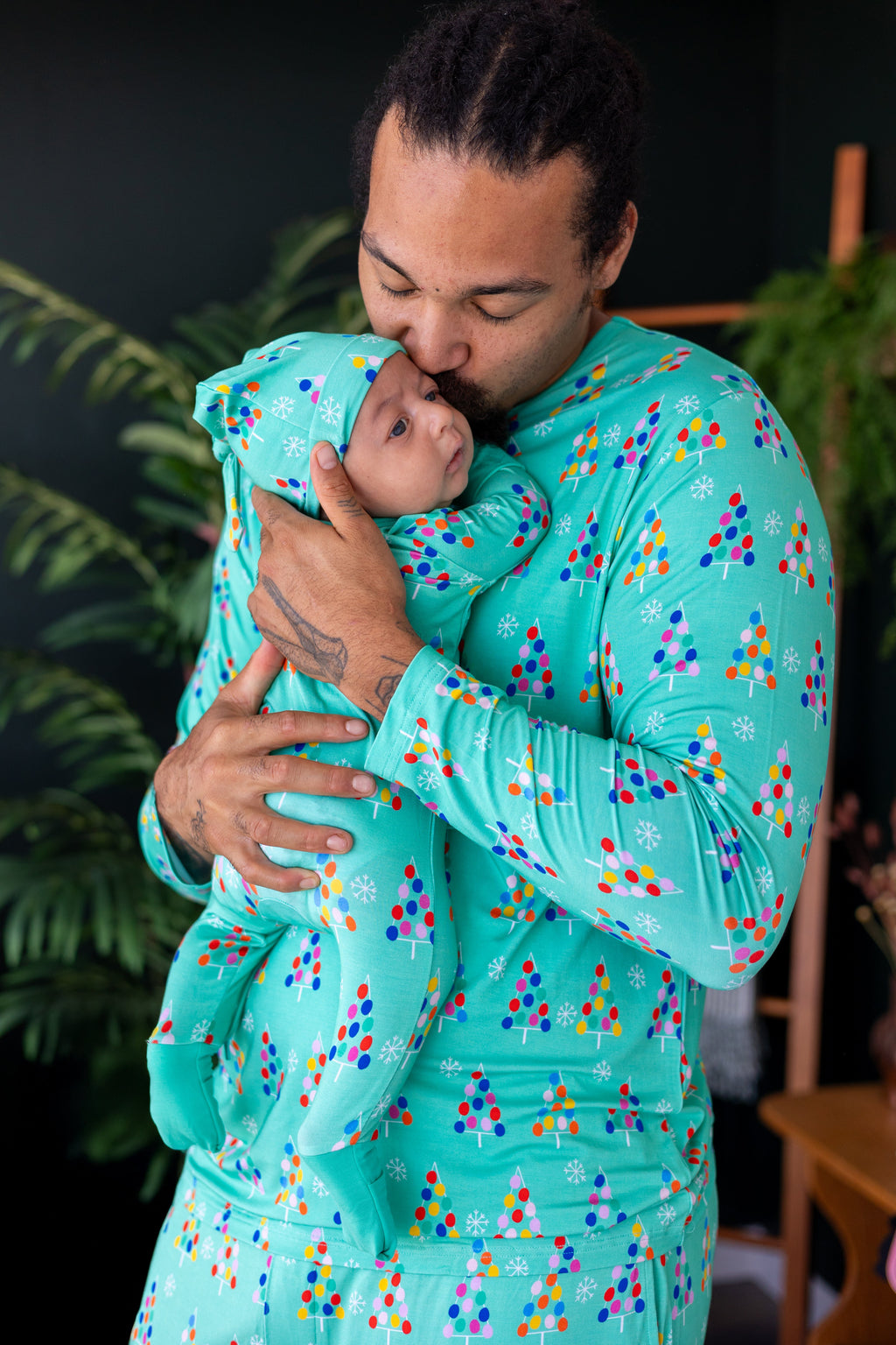 Gumdrop Tree Green Men’s Pajama Set